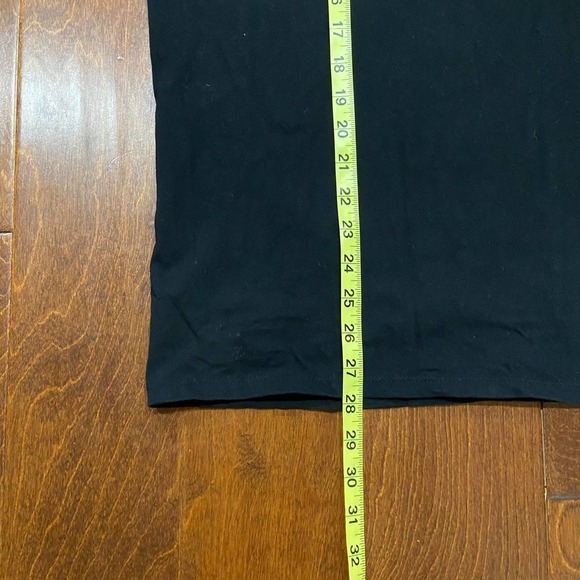 Guess Los Angeles Triangle Logo Triple Black Embroidered T-Shirt Men's XL - Picture 7 of 8